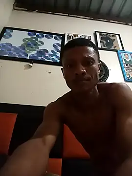 SexyHlono online show from April 8, 2026, 11:59 pm