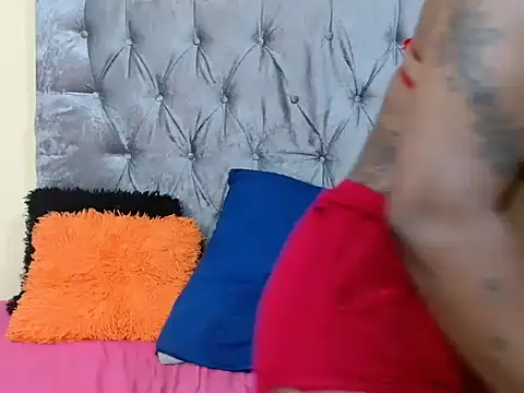 Lavendaxxx online show from February 4, 2026, 1:11 am