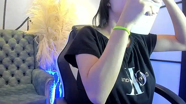 Snapshot of GemmaBrown chatting on February 19, 2026, 12:23 pm GemmaBrown online show from February 19, 2026, 12:23 pm