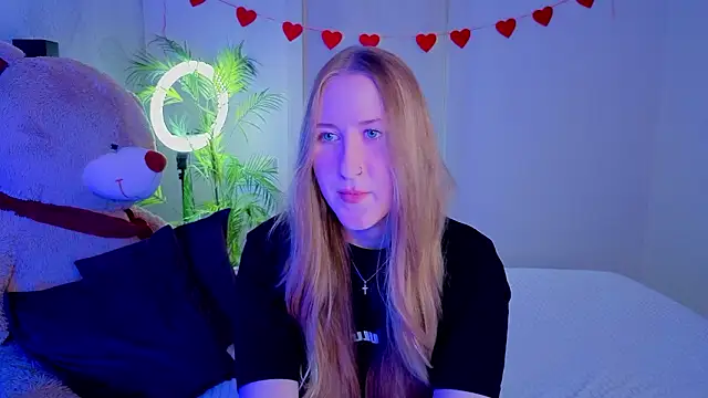 CassieReborn online show from February 28, 2026, 3:57 pm