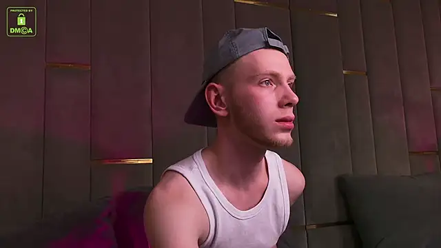 Snapshot of ZidNevil chatting on February 5, 2026, 8:24 pm ZidNevil online show from February 5, 2026, 8:24 pm