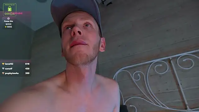 Snapshot of ZidNevil chatting on February 18, 2026, 3:46 am ZidNevil online show from February 18, 2026, 3:46 am