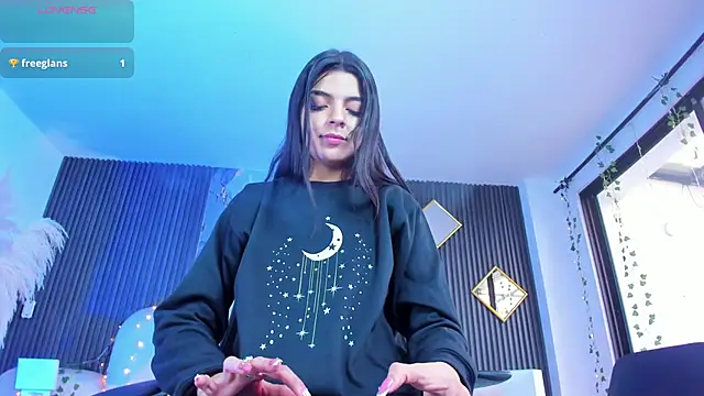 KarelyMitchel online show from February 1, 2026, 2:04 pm