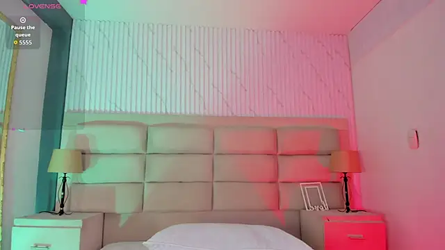 KarelyMitchel online show from February 17, 2026, 1:40 pm