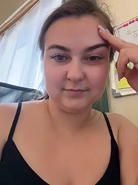 Snapshot of AlyaX_X chatting on March 21, 2026, 12:32 pm AlyaX X online show from March 21, 2026, 12:32 pm