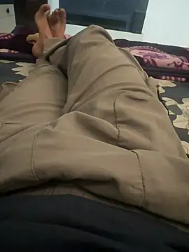 tonyxx000 online show from February 8, 2026, 12:08 pm