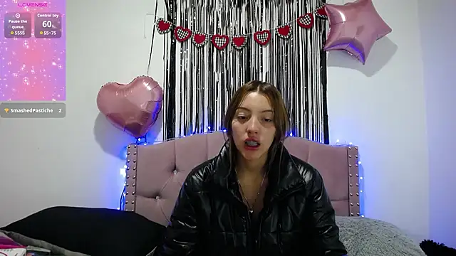 Snapshot of emily_cooper_pym chatting on February 14, 2026, 12:24 pm emily cooper pym online show from February 14, 2026, 12:24 pm