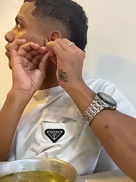 dominick fran online show from April 15, 2026, 6:26 pm