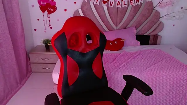 Snapshot of mia_fox666 chatting on February 15, 2026, 2:52 am mia fox666 online show from February 15, 2026, 2:52 am