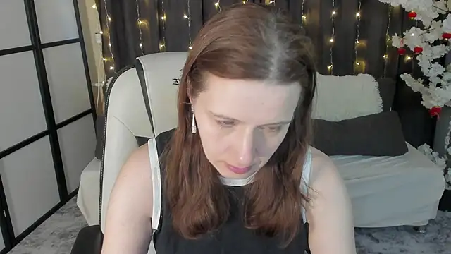 Kathrine Meyer online show from March 4, 2026, 1:11 am