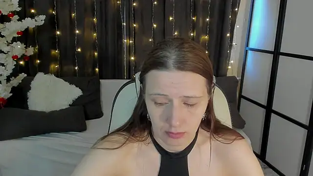 Kathrine Meyer online show from March 30, 2026, 2:01 am