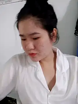 Snapshot of Baby-sweetboobs20 chatting on April 1, 2026, 1:06 am Baby-sweetboobs20 online show from April 1, 2026, 1:06 am