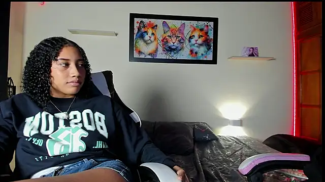 meredit cris23 online show from February 15, 2026, 2:52 am