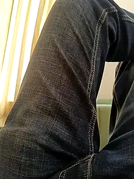 Snapshot of Romantic_rakesh_12 chatting on February 11, 2026, 8:19 am Romantic rakesh 12 online show from February 11, 2026, 8:19 am