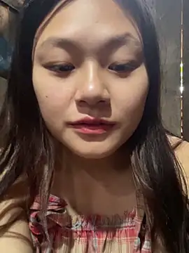 Snapshot of bikhidj chatting on February 17, 2026, 1:24 am bikhidj online show from February 17, 2026, 1:24 am