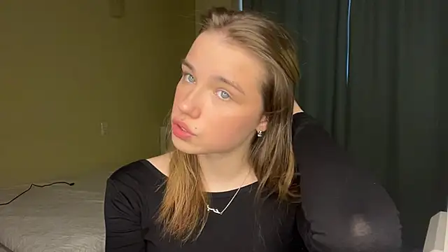 EarthaStinett online show from April 2, 2026, 11:30 am