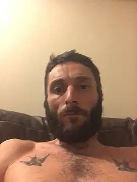 pezzerb7 online show from July 10, 2026, 10:34 pm