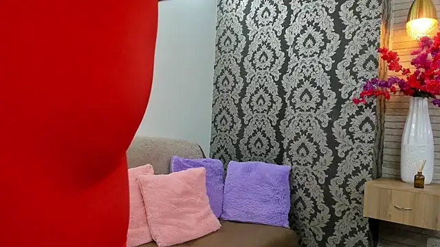 Snapshot of Charlotte-Wright chatting on February 8, 2026, 11:35 am Charlotte-Wright online show from February 8, 2026, 11:35 am