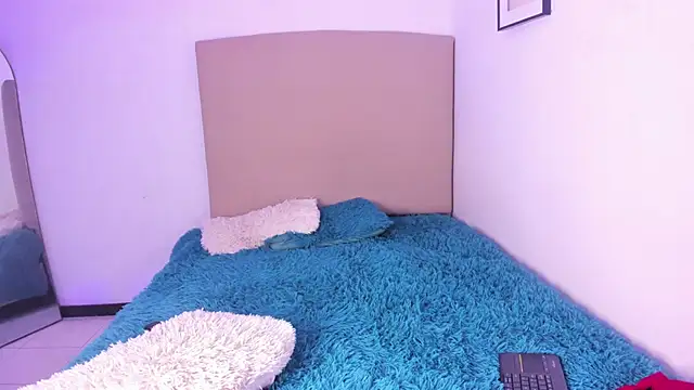 Snapshot of im_tiffany_ chatting on February 27, 2026, 4:12 am im tiffany online show from February 27, 2026, 4:12 am