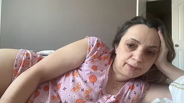 ShyFlameLive online show from February 19, 2026, 3:41 pm