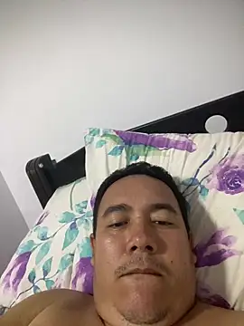 Snapshot of YuliaN2026 chatting on March 2, 2026, 2:03 am YuliaN2026 online show from March 2, 2026, 2:03 am