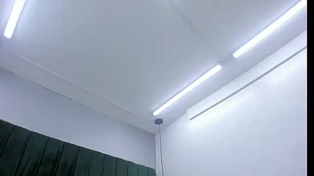 Amber-Horney online show from March 26, 2026, 1:49 pm