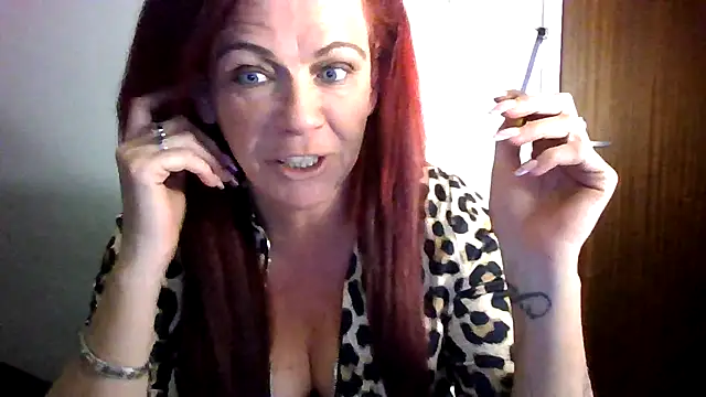 Forbidden-Irish-x online show from April 9, 2026, 9:42 pm