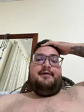 Snapshot of Jmlbsuchi chatting on March 3, 2026, 11:21 pm Jmlbsuchi online show from March 3, 2026, 11:21 pm