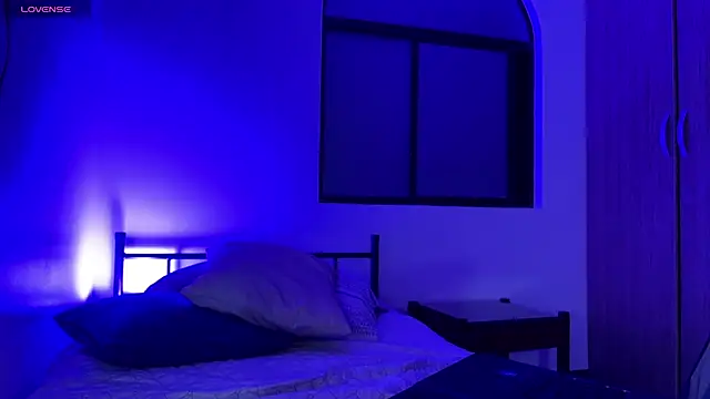 Kitty Wild 19 online show from April 13, 2026, 7:14 am