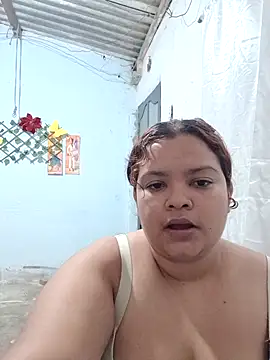 Snapshot of Diosa_Rosa chatting on February 28, 2026, 5:41 am Diosa Rosa online show from February 28, 2026, 5:41 am