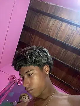 Snapshot of Adan21_cm chatting on February 22, 2026, 5:19 am Adan21 cm online show from February 22, 2026, 5:19 am