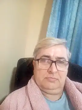 Snapshot of SusanStar874 chatting on February 23, 2026, 3:42 pm SusanStar874 online show from February 23, 2026, 3:42 pm