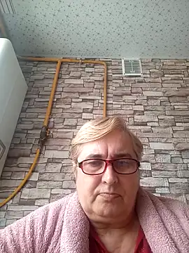 SusanStar874 online show from May 19, 2026, 1:50 pm