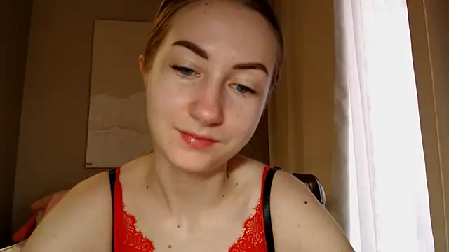 Snapshot of BluueSilk chatting on December 26, 2024, 6:19 am BluueSilk online show from December 26, 2024, 6:19 am