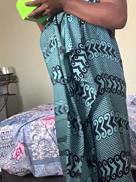 Snapshot of KZNkuku chatting on February 10, 2026, 12:31 pm KZNkuku online show from February 10, 2026, 12:31 pm