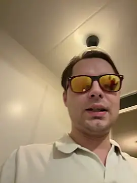 Snapshot of hottogetherNL chatting on February 20, 2026, 9:04 pm hottogetherNL online show from February 20, 2026, 9:04 pm