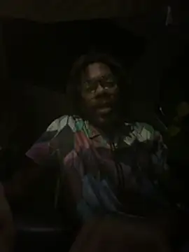 Snapshot of makemestayhard chatting on February 20, 2026, 7:32 am makemestayhard online show from February 20, 2026, 7:32 am