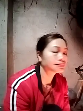 Snapshot of l_kiss chatting on February 9, 2026, 9:30 pm l kiss online show from February 9, 2026, 9:30 pm