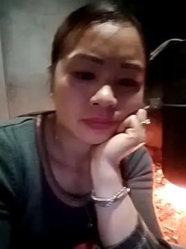 Snapshot of l_kiss chatting on February 10, 2026, 9:35 am l kiss online show from February 10, 2026, 9:35 am