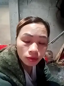 Snapshot of l_kiss chatting on February 11, 2026, 2:16 am l kiss online show from February 11, 2026, 2:16 am