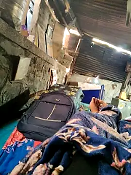 crazyxy12 online show from March 26, 2026, 7:58 am