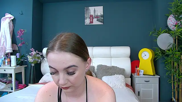 Angel-Kisss online show from March 28, 2026, 5:18 am