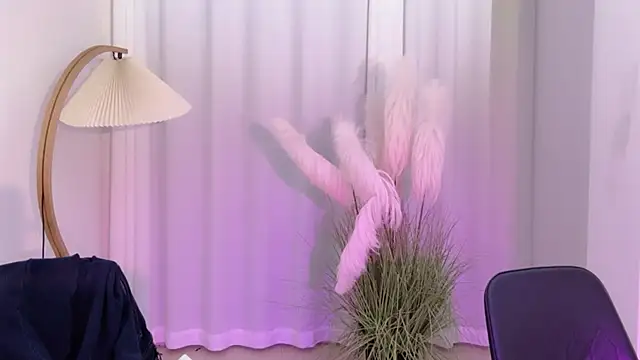 SM JIAJIA ZL online show from March 11, 2026, 6:03 pm