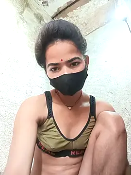 Sunali Bendre online show from February 28, 2026, 2:56 am