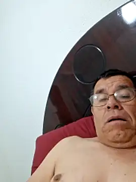 Snapshot of eros3442 chatting on February 5, 2026, 4:50 am eros3442 online show from February 5, 2026, 4:50 am