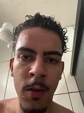 Snapshot of menoquarenta chatting on February 4, 2026, 1:50 pm menoquarenta online show from February 4, 2026, 1:50 pm