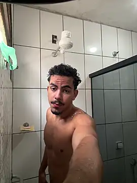 Snapshot of menoquarenta chatting on April 16, 2026, 12:28 pm menoquarenta online show from April 16, 2026, 12:28 pm