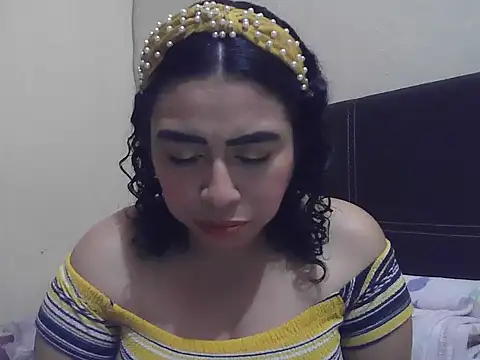 Snapshot of DalilahMx chatting on February 6, 2026, 3:15 pm DalilahMx online show from February 6, 2026, 3:15 pm