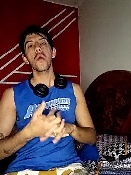 honeymannn online show from April 8, 2026, 9:15 pm