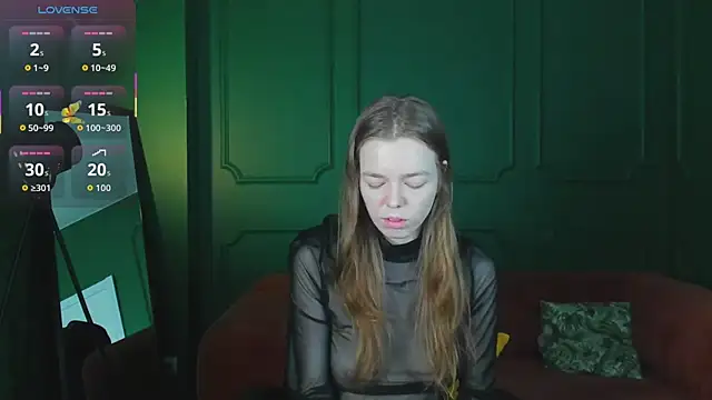 Snapshot of _Tina_Tayllor_ chatting on March 29, 2026, 8:53 pm Tina Tayllor online show from March 29, 2026, 8:53 pm